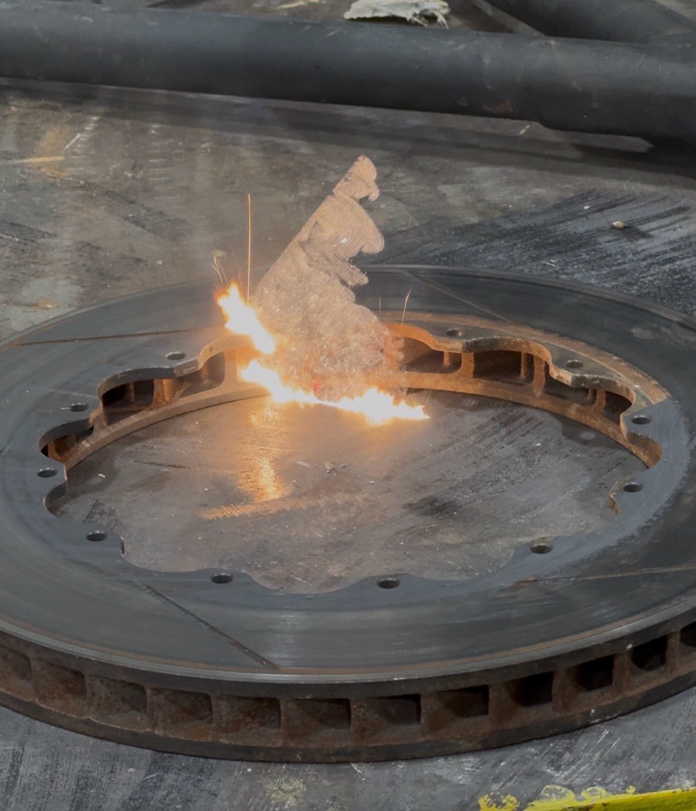 W trakcie czyszczenia laserem